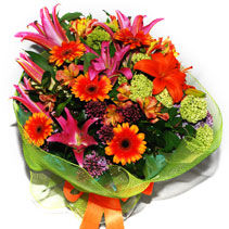 hot pink and orange bouquet
