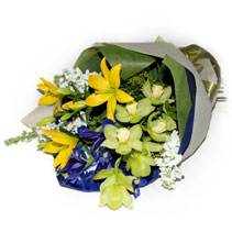 mixed cut flowers